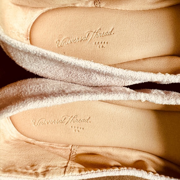 UNIVERSAL THREAD Ballet Flats, Faux-Suede in Pale Pink. - Picture 2 of 7